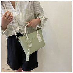Retro Large Capacity Tote Handbag for Women