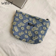 Embossed Rose Cosmetic Bag Large Capacity Portable Toiletry Wash Bag
