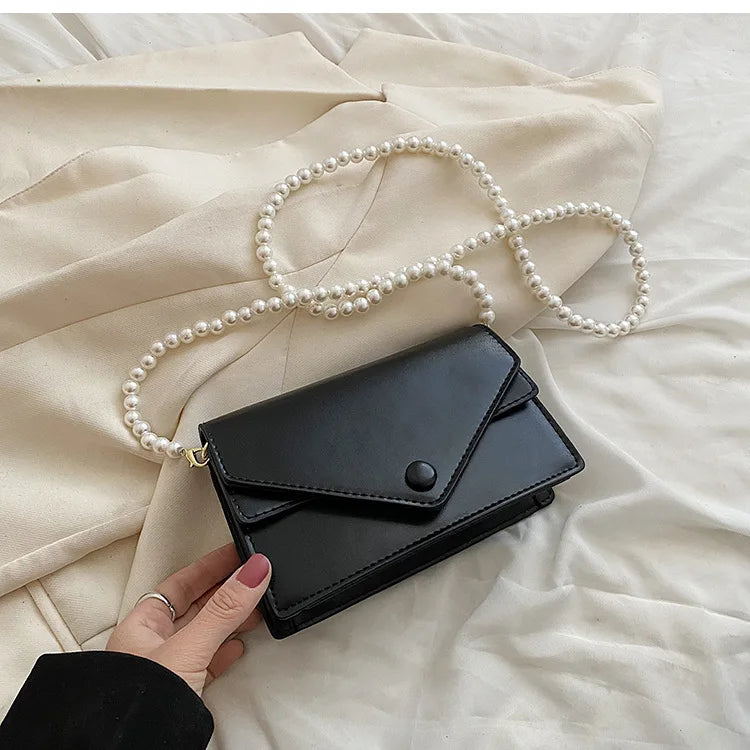 Luxury Ladies Shoulder Purse with Pearl Chains and Flap Cover