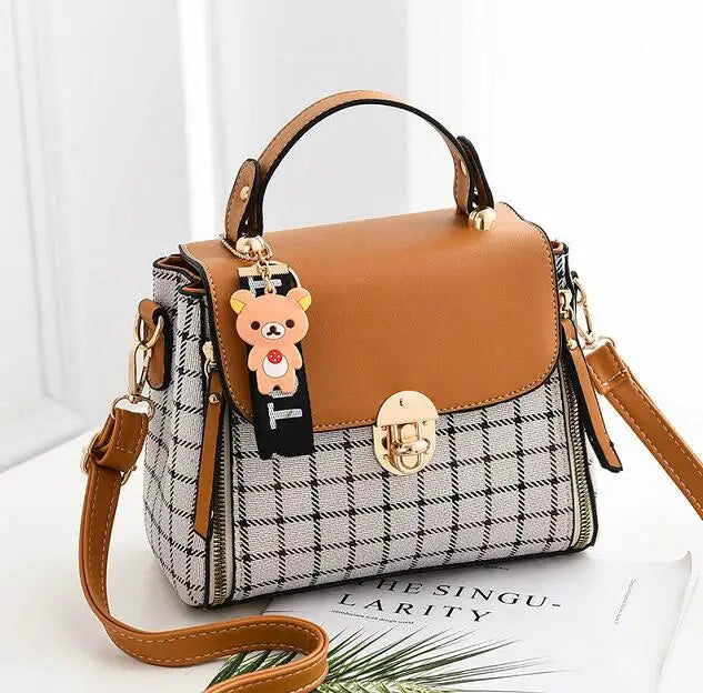 Double Zipper Women's Mini Shoulder Bag With Bear
