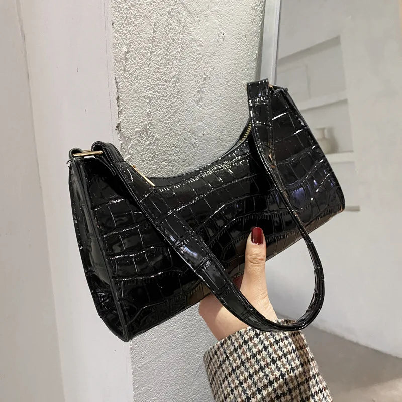 Retro Casual Women Totes Shoulder Bags Solid Leather Chain Handbag