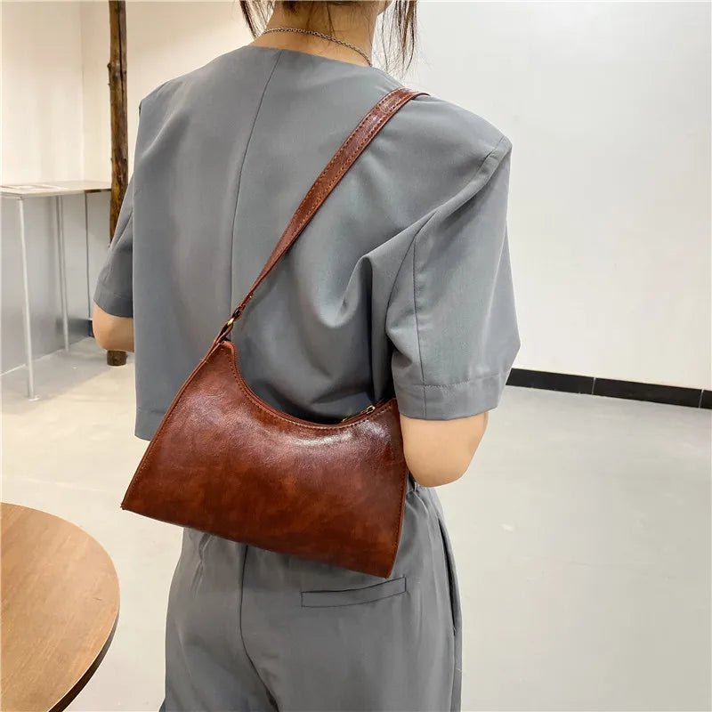 Retro Women Totes Leather Chain Handbags