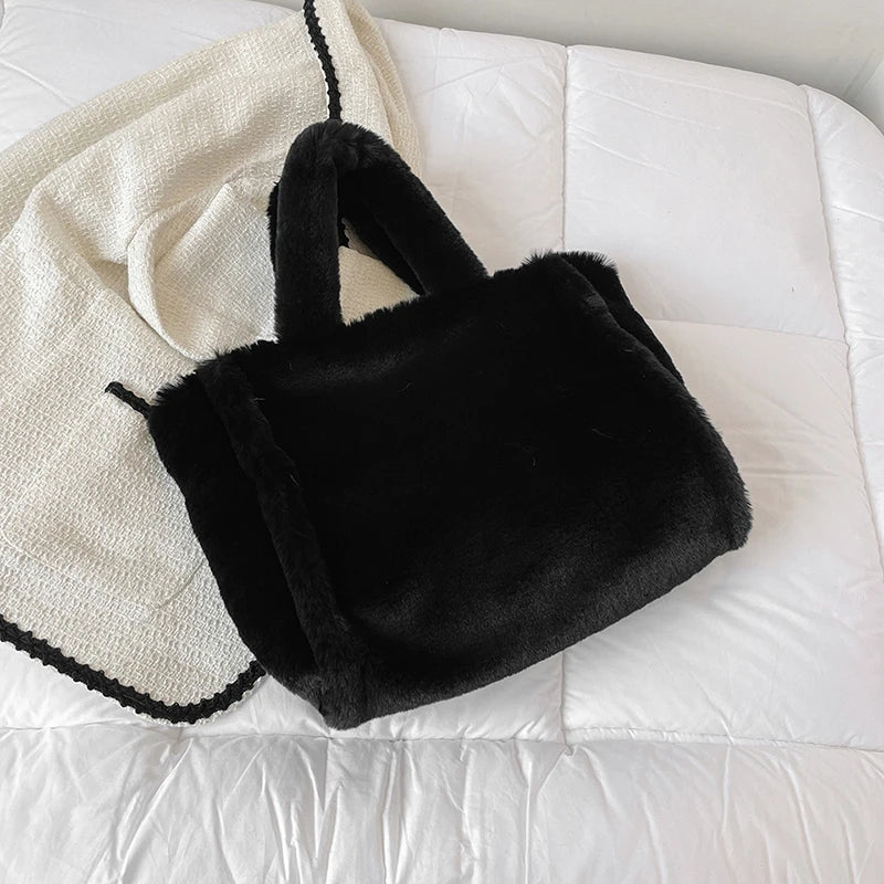 Faux Fur Shoulder Bag for Women Winter Chain Crossbody Tote Purse