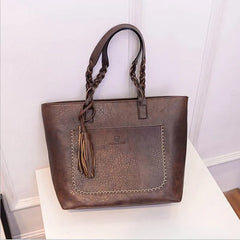 Large Capacity Leather Fringe Shoulder Bag for Women