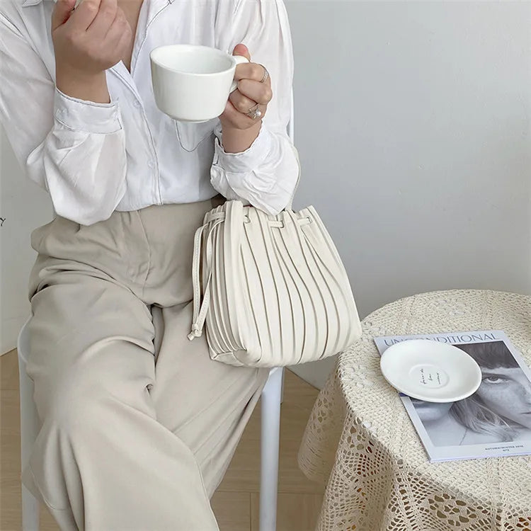 Retro Pleated Striped Shoulder Bag Women's Tote Handbag