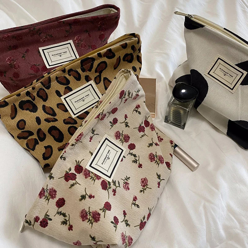 Retro Flowers Print Cosmetic Bag Canvas Washing Bag Large Capacity