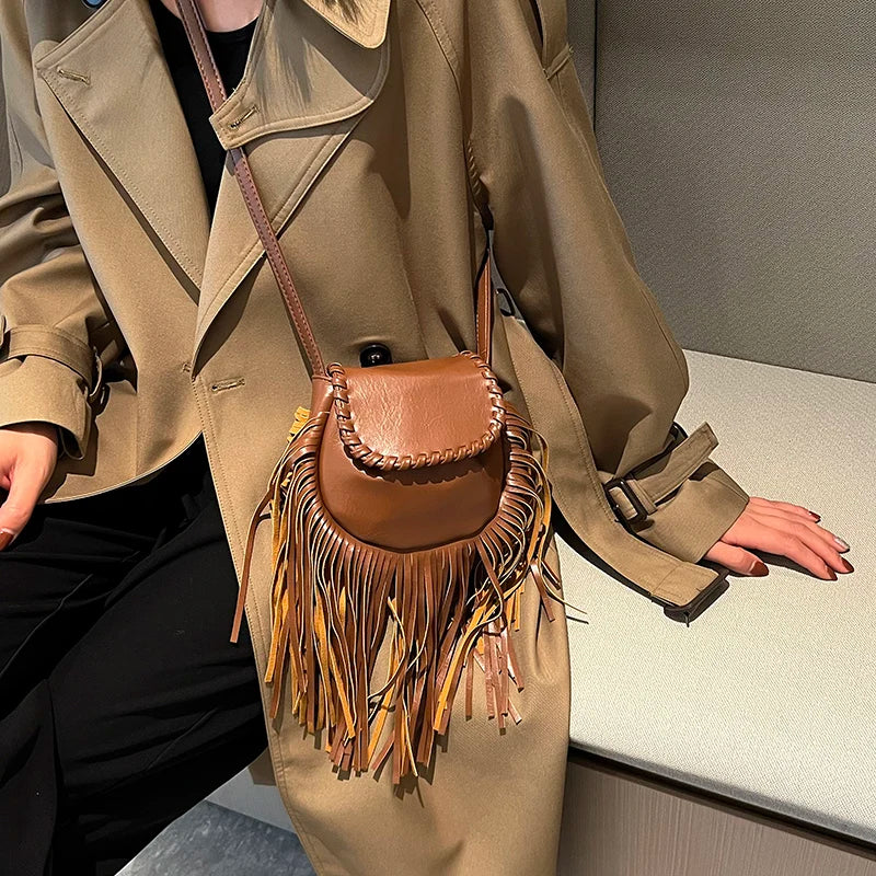 Leather Saddle Crossbody Shoulder Bag Small Messenger Bag Women Packs