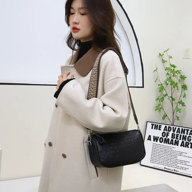 Vintage Leather Sling Saddle Handbag for Women