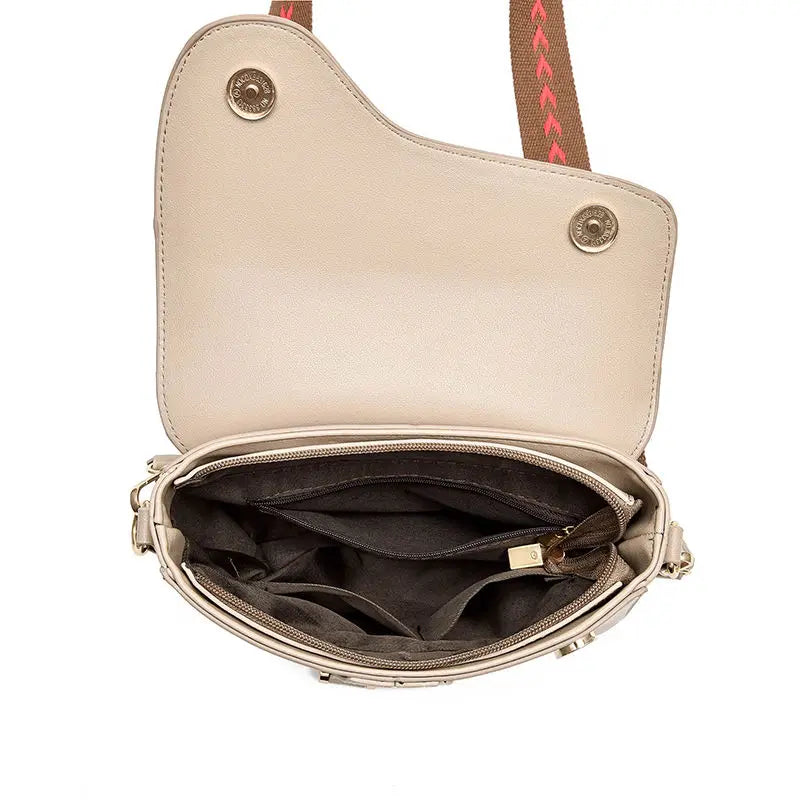 Vintage Leather Saddle Bag Wide Strap Shoulder Bags for Women