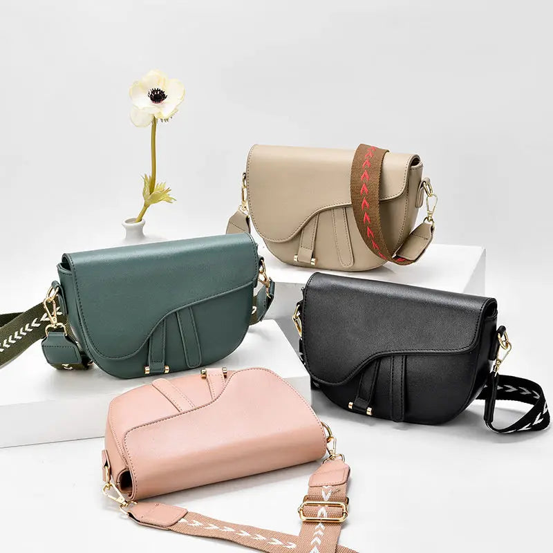 Vintage Leather Saddle Bag Wide Strap Shoulder Bags for Women