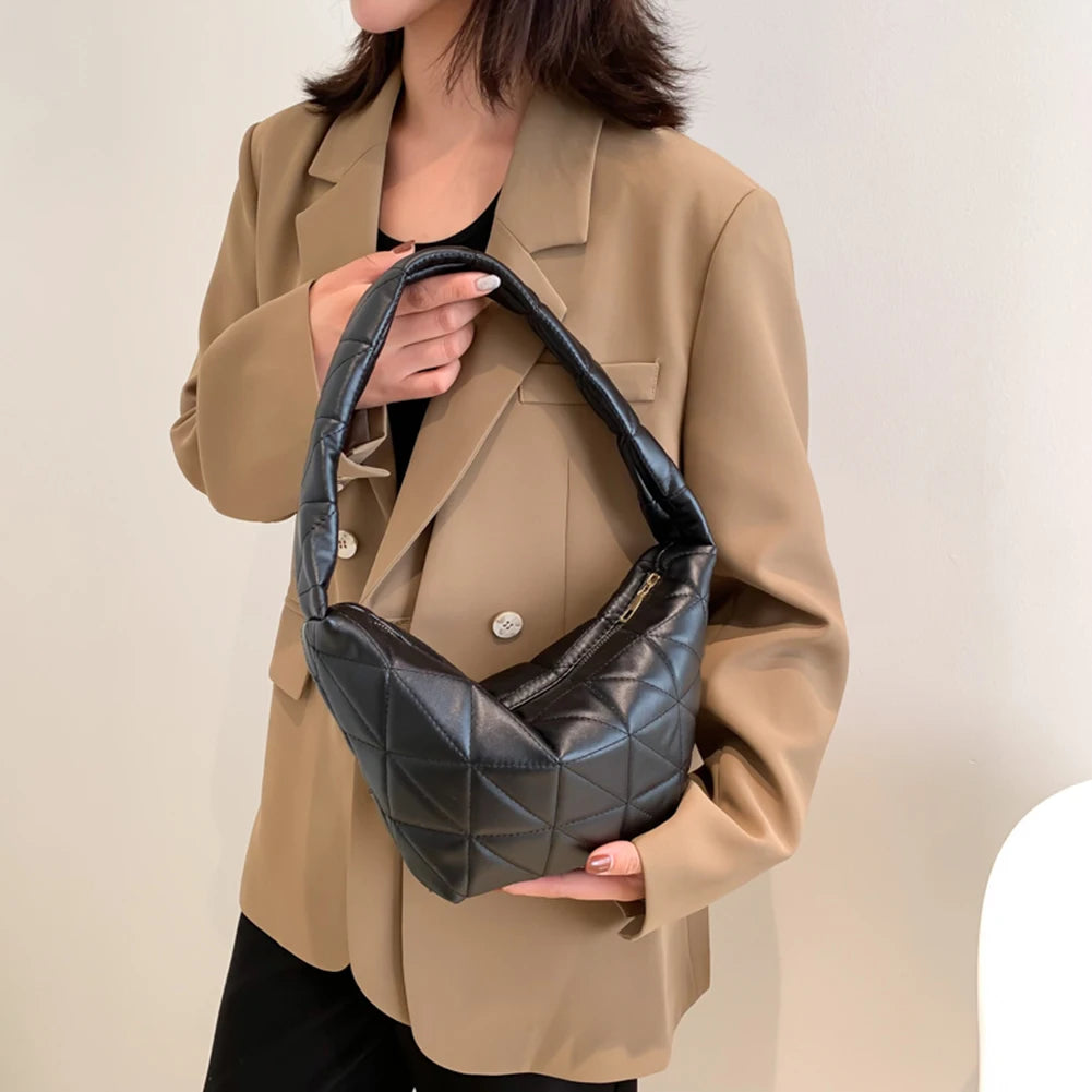 Women Quilted Shoulder Bag PU Leather Hobos Armpit Bag