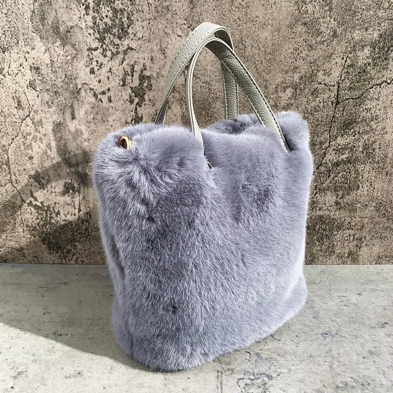 Soft Plush Bucket Bag Faux Fur Shoulder Bag Large Capacity Chain Bags