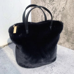 Soft Plush Bucket Bag Faux Fur Shoulder Bag Large Capacity Chain Bags