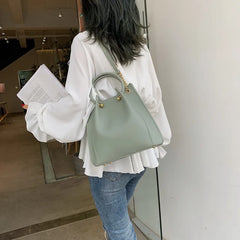 Women's Large Capacity PU Leather Bucket Crossbody Bag