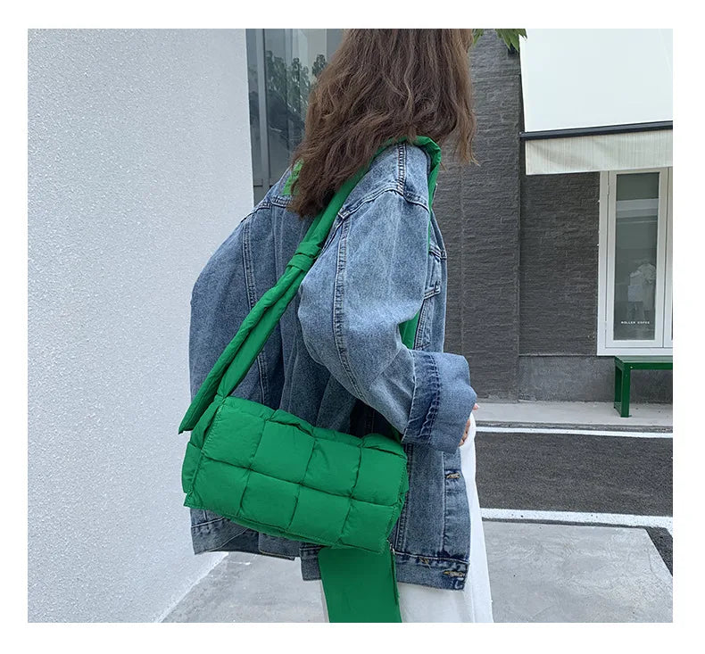 Woven Pillow Bag Tofu Wrapped Sponge Crossbody Casual Shoulder Bag