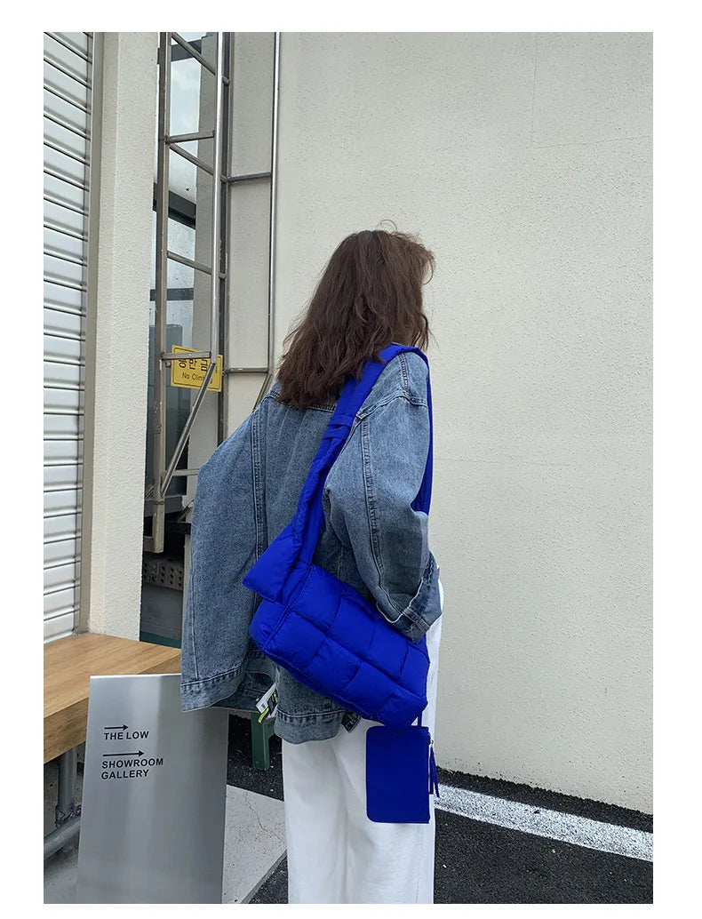 Woven Pillow Bag Tofu Wrapped Sponge Crossbody Casual Shoulder Bag