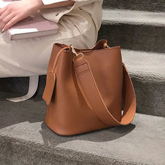Wide Strap Bucket Bag Women Shoulder Bags PU Crossbody Bag Large Capacity