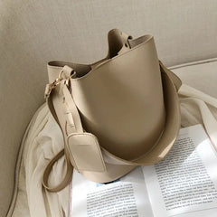 Wide Strap Bucket Bag Women Shoulder Bags PU Crossbody Bag Large Capacity
