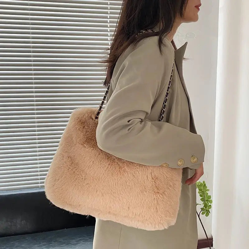 Faux Fur Shoulder Bag Women Plush Casual Sweet Tote Chains Fluffy Bolsa