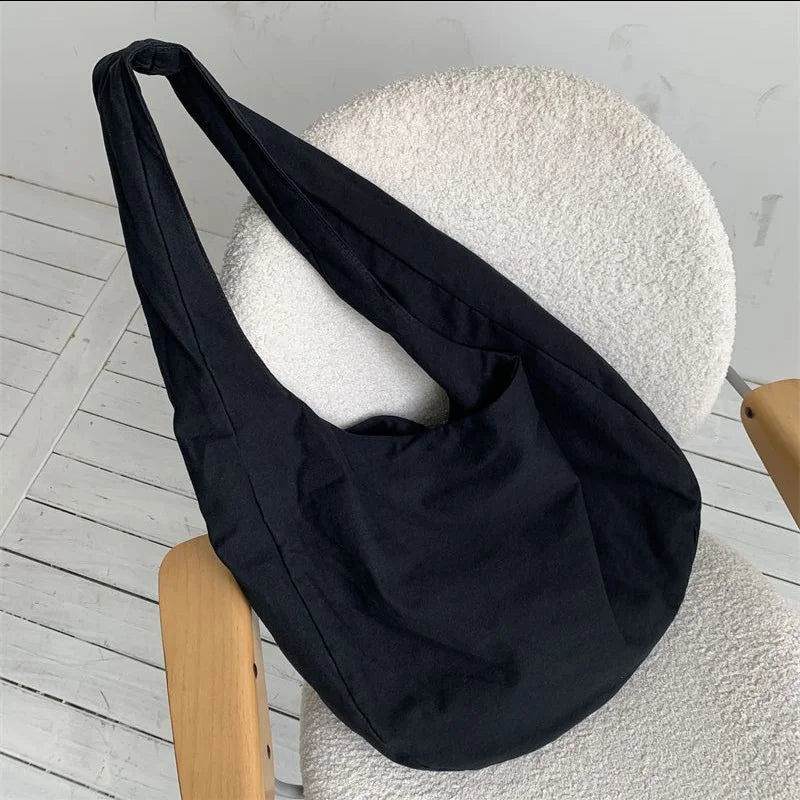 Female Canvas Crossbody Bags Large Capacity Dumpling Shoulder Bag Retro Hobos