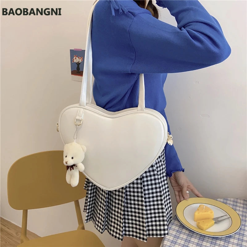 Heart Shaped Handbag Crossbody Bag with Pendant