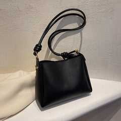 Female One Shoulder Hand Bag for Commuting