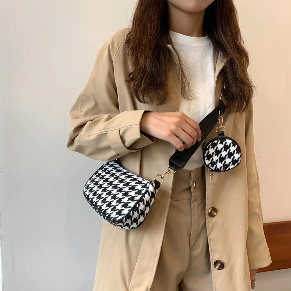 Vintage Plaid Shoulder Bag with Round Purse Pendant
