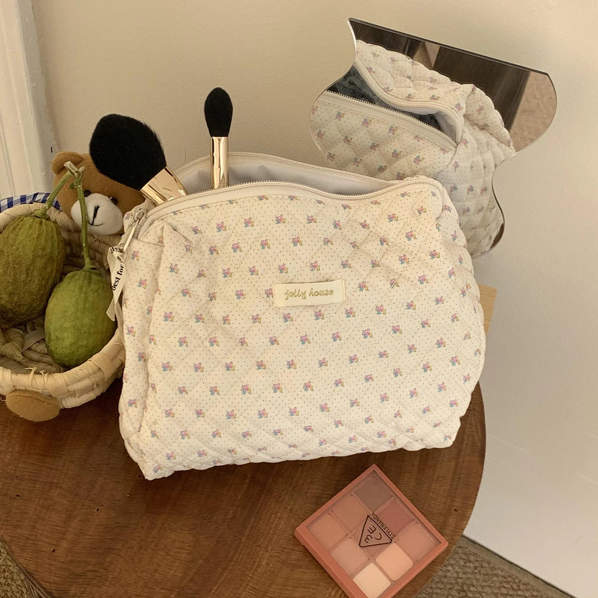 Floral Quilted Makeup Bag Cotton Zipper Beauty Pouch