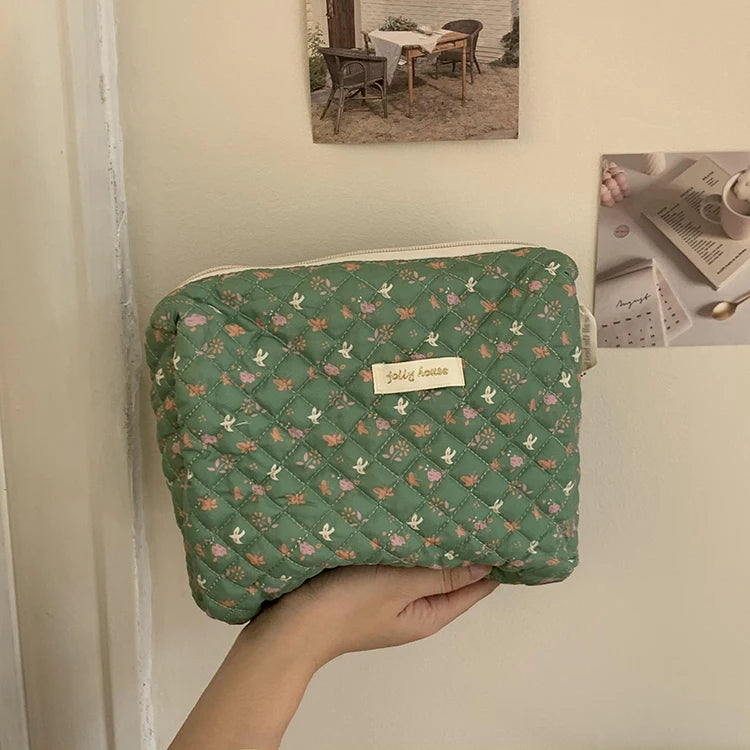 Floral Quilted Makeup Bag Cotton Zipper Beauty Pouch