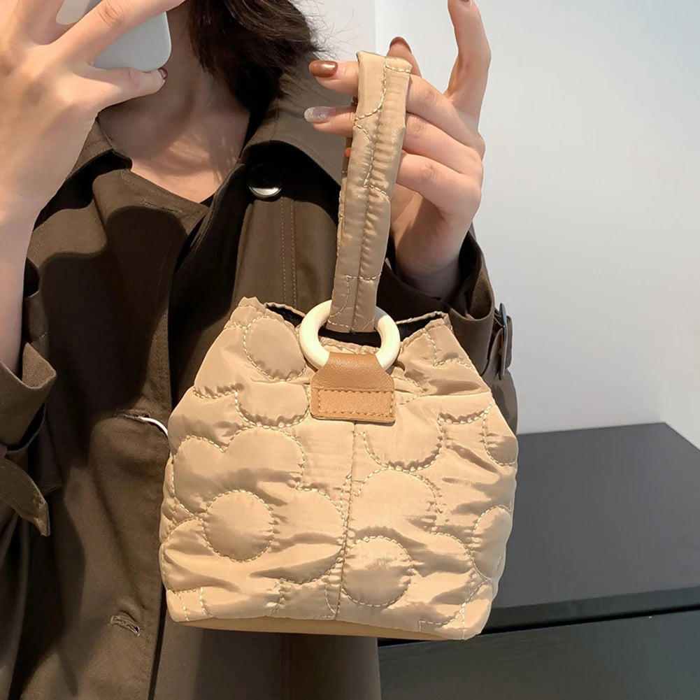 Flower Quilted Women Messenger Bag Chain Underarm Bag Casual Portable Soft Embro