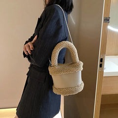 Women's Fluffy Winter Handbag Chain Diagonal Bucket Bag