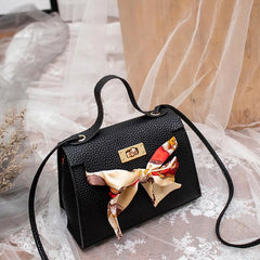 Vintage European Small Messenger Bag Lock Handbag
