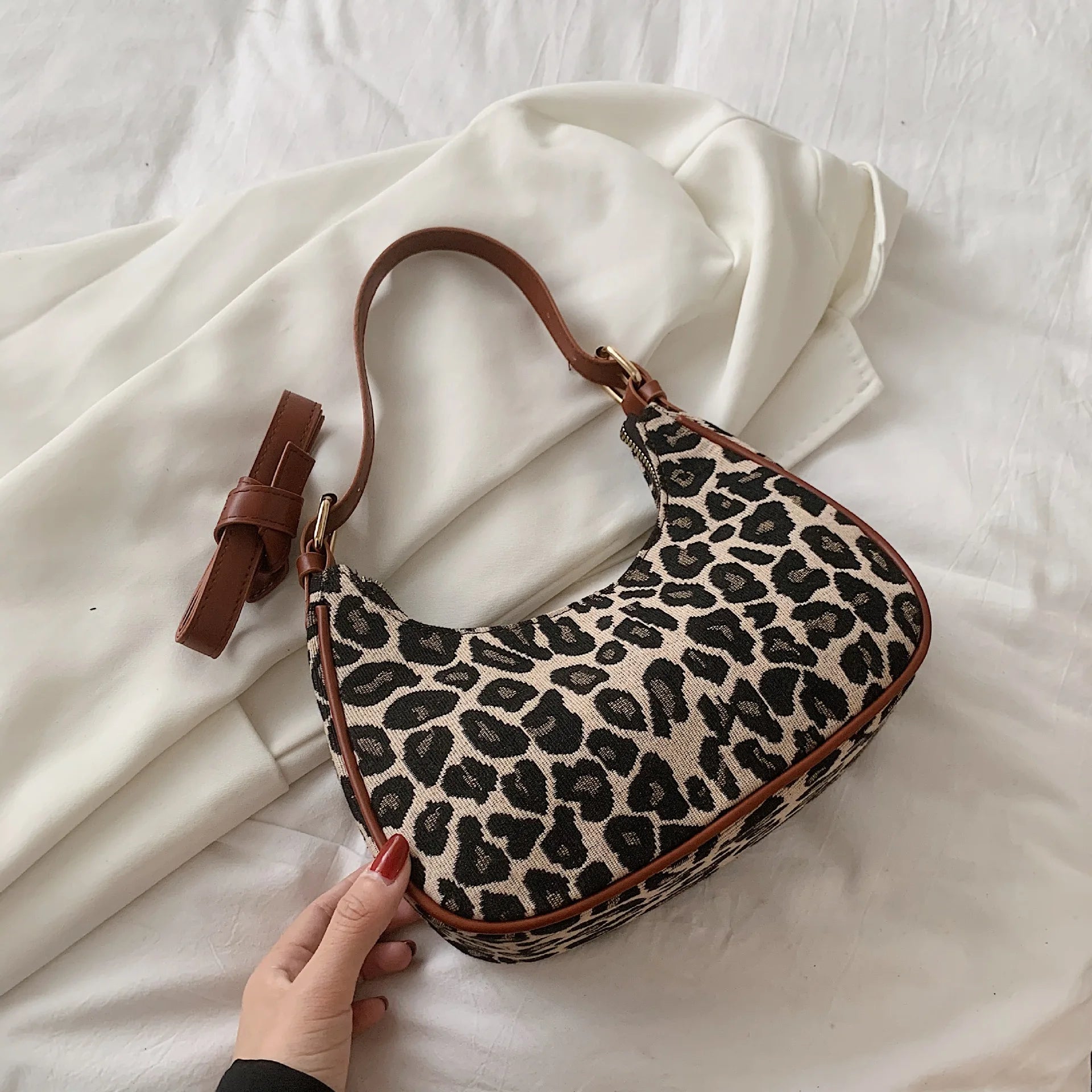 Half-Moon Leather Crossbody Shoulder Bag for Women