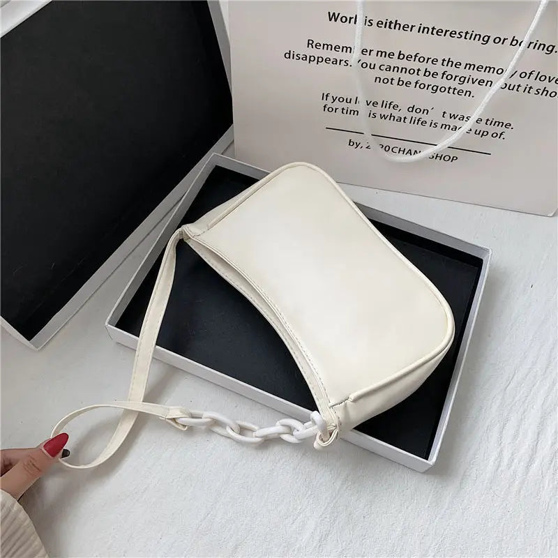 Women's Chain Armpit Bag Spring and Summer Foreign Hot Shoulder Bag