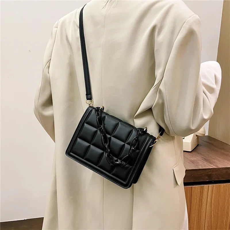 Women Chain Rhombus Shoulder Messenger Bag Small Square Shoulder Bag