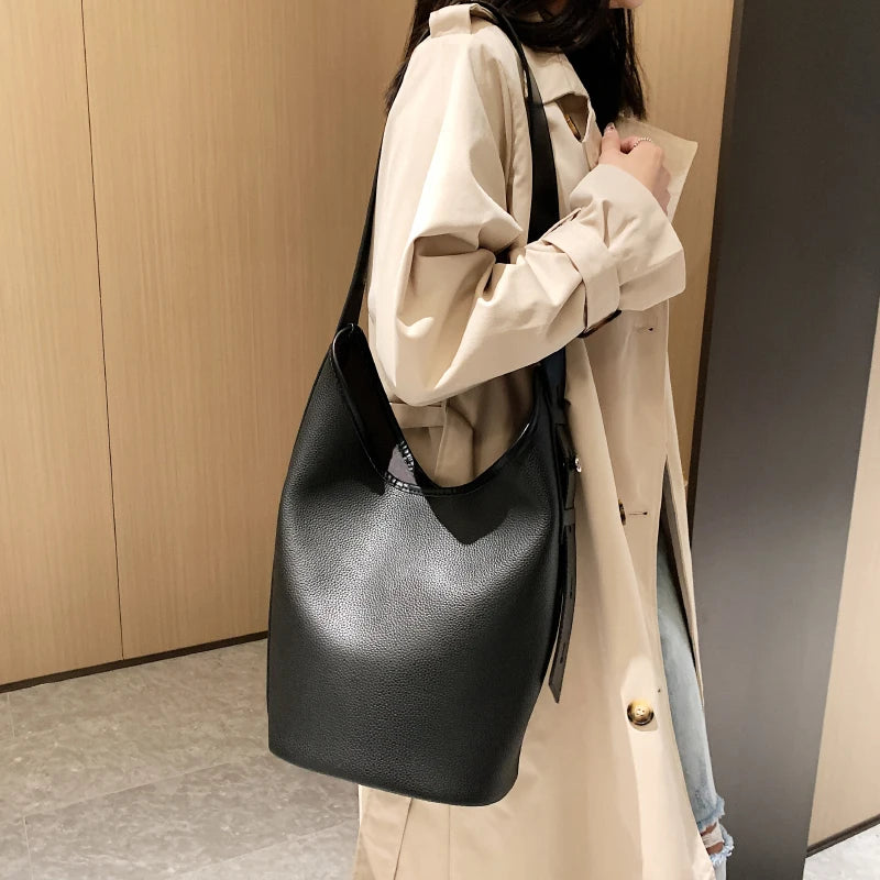High Capacity Bucket Bag PU Leather Messenger Bag