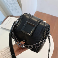Retro Chains Crossbody Bag Small Bucket Purses