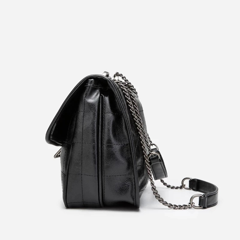 Leather Messenger Bag Women Handbag Retro Chain Clutch Bag