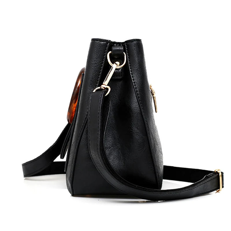 Soft PU Leather Shoulder Bag Crossbody Bag Ladies Saddle Bag