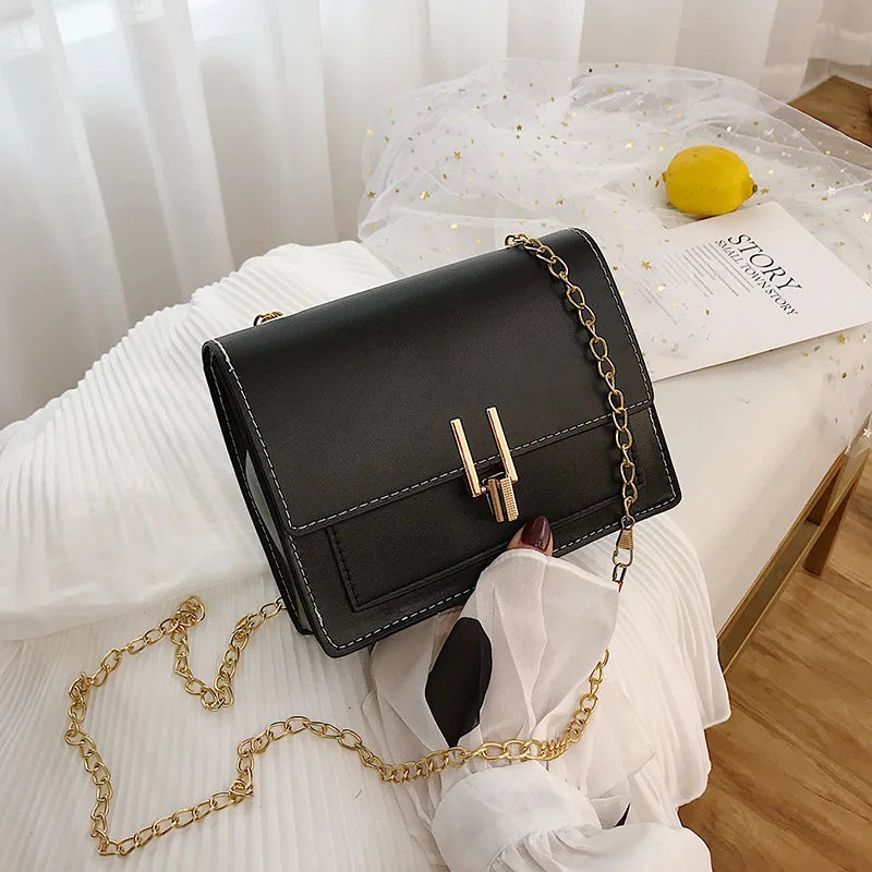 Women Chain Shoulder Bag Y Lock Mini Square Bag