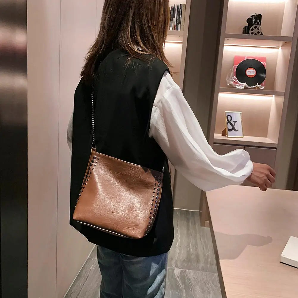 Hot Handbags Solid Ladies Shoulder Messenger Bags Rivet Leather Crossbody Bag