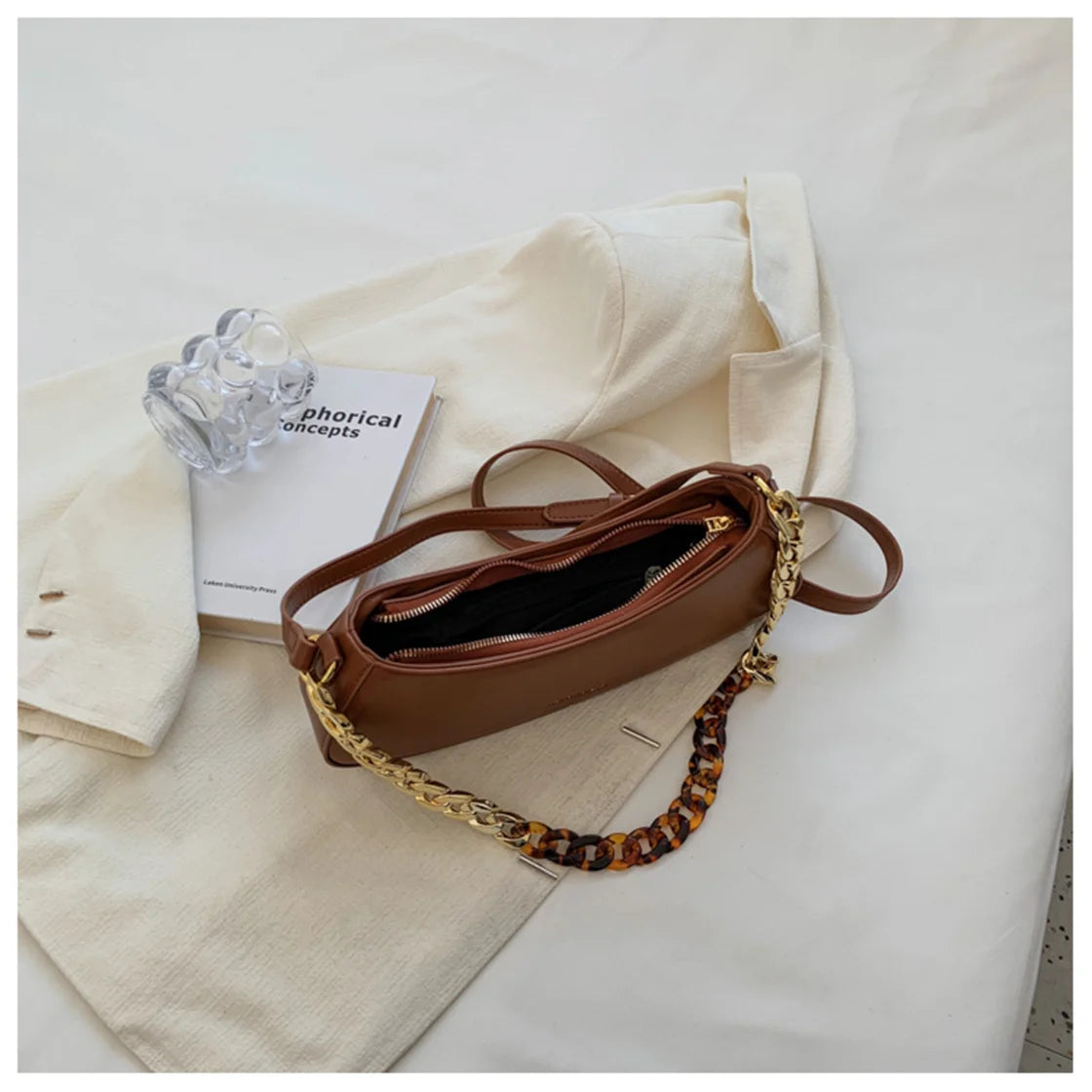 Stylish Women's Shoulder Bag with Purses