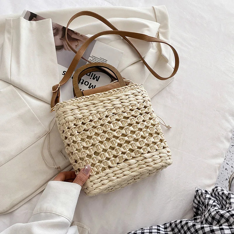 Straw Bags Tote Bag Drawstring Closure Wooden Handle Beach Shoulder Bag