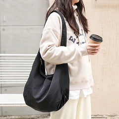Japanese Retro One-Shoulder Women's Bag Large Capacity Messenger Bag