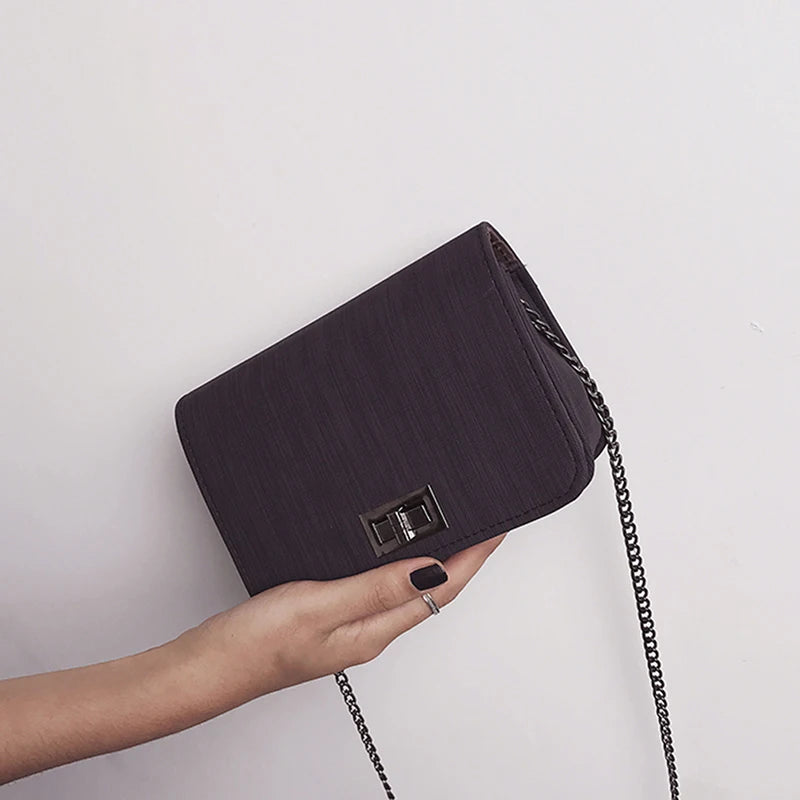 Small Square Chain Messenger Bag Tote Handbag