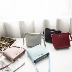 Vintage Shoulder Messenger Bag CD888 20X18X5cm