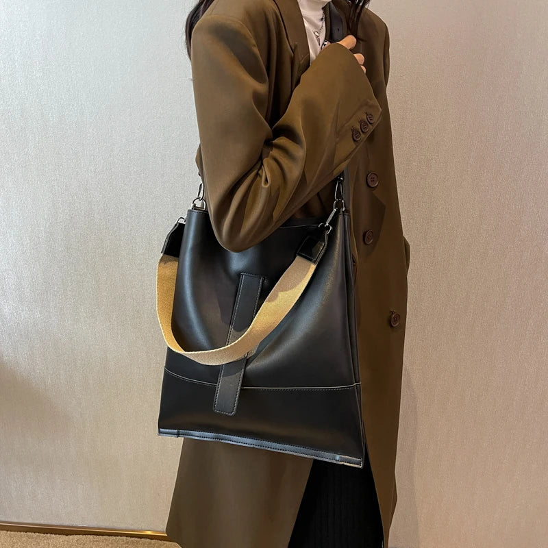 Vintage Winter Bucket Crossbody Bag for Women Y2K Handbags