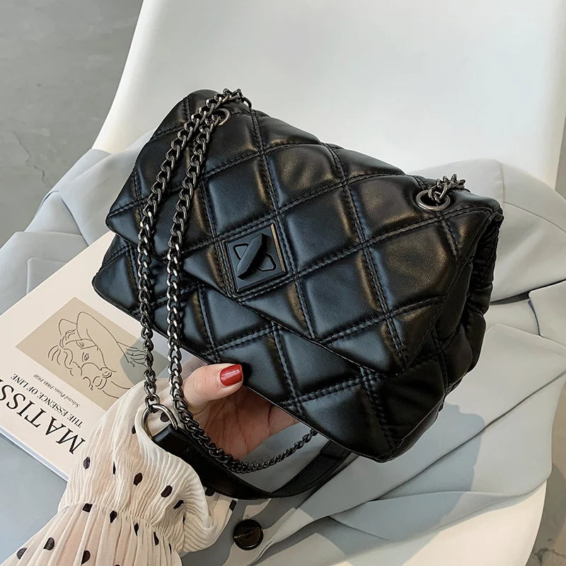 Quilted Chain Shoulder Crossbody Bag for Women Small PU Lock Bag