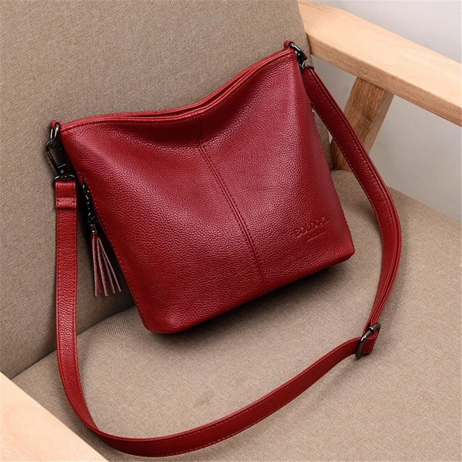 Women Crossbody Bag Leather Tassels Shoulder Bucket Purse