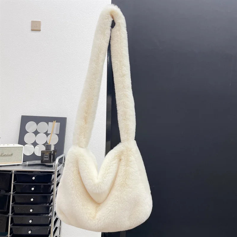 Lady Winter Hot Pink Faux Fur Shoulder Bag